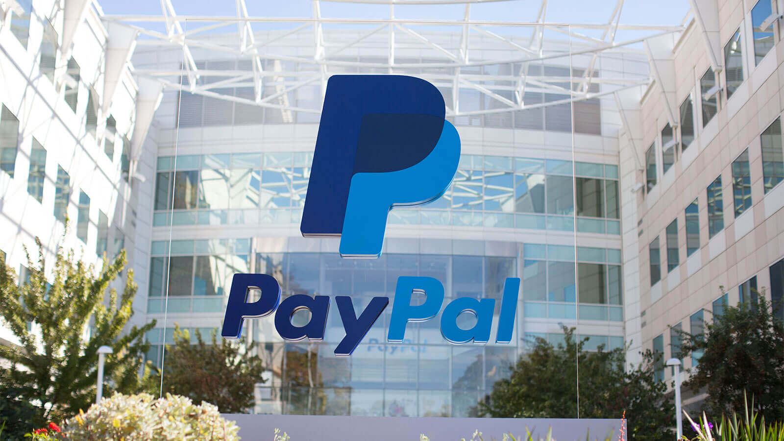 PayPal: Покер-румы и легальные онлайн-казино принимающие PayPal