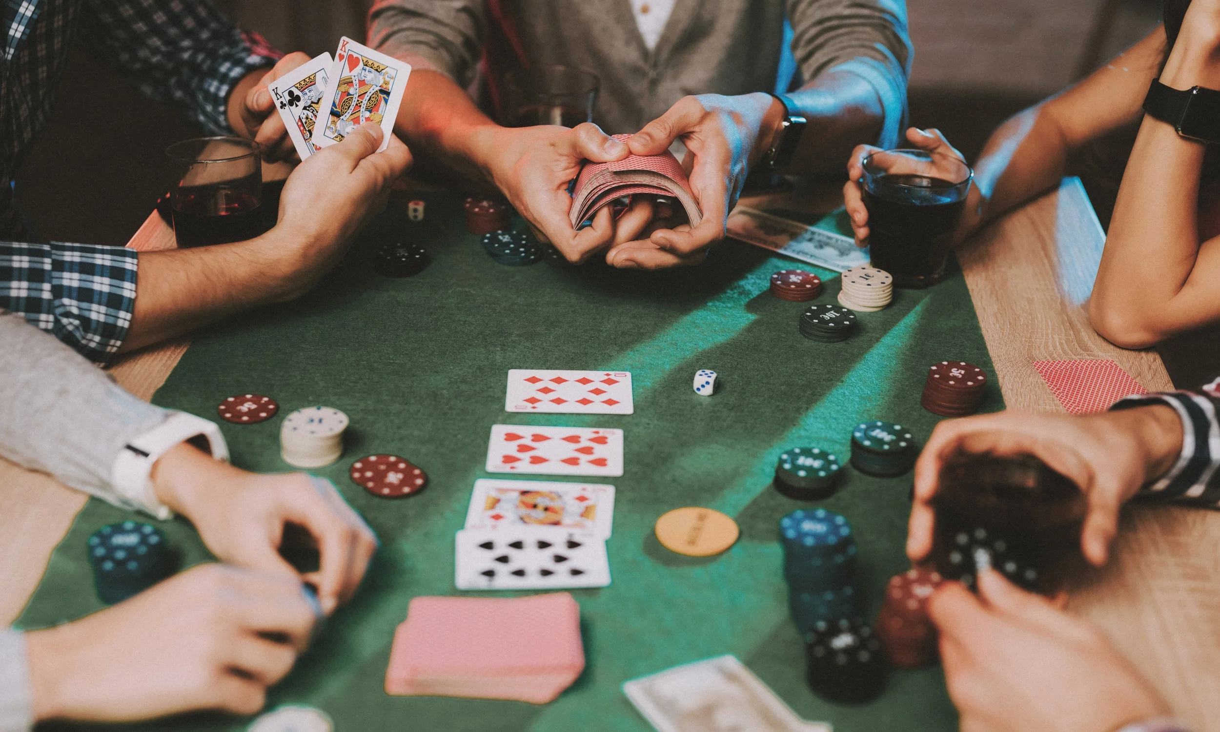 Как ICM влияет на диапазоны префлопа до денежного баббла: Стратегия покера с Bencb