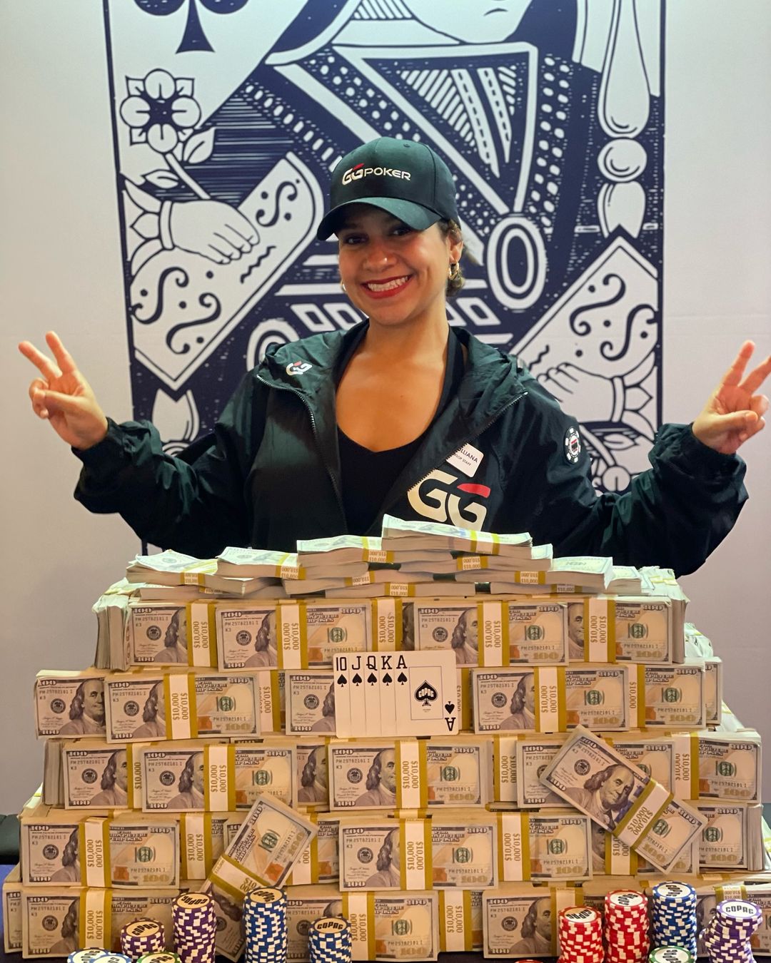 Бекинг для женщин в покерных школах: специальные программы